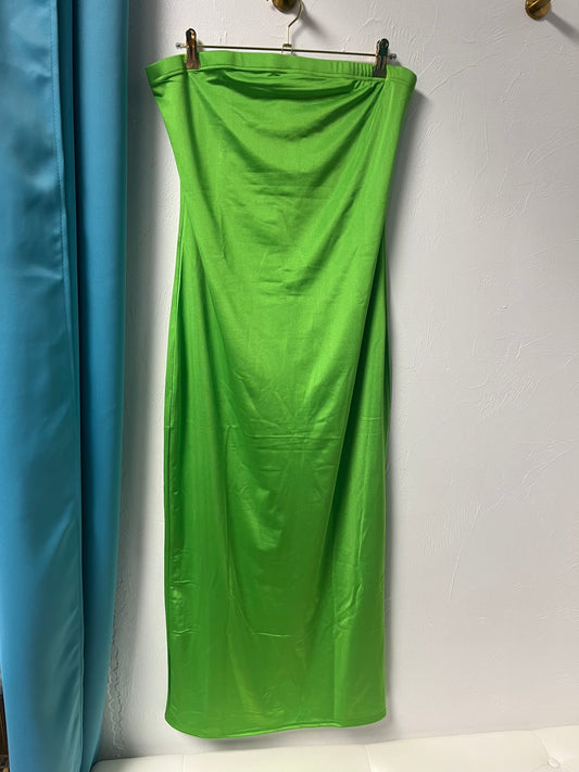 Satin Bae Curve Tube Dress