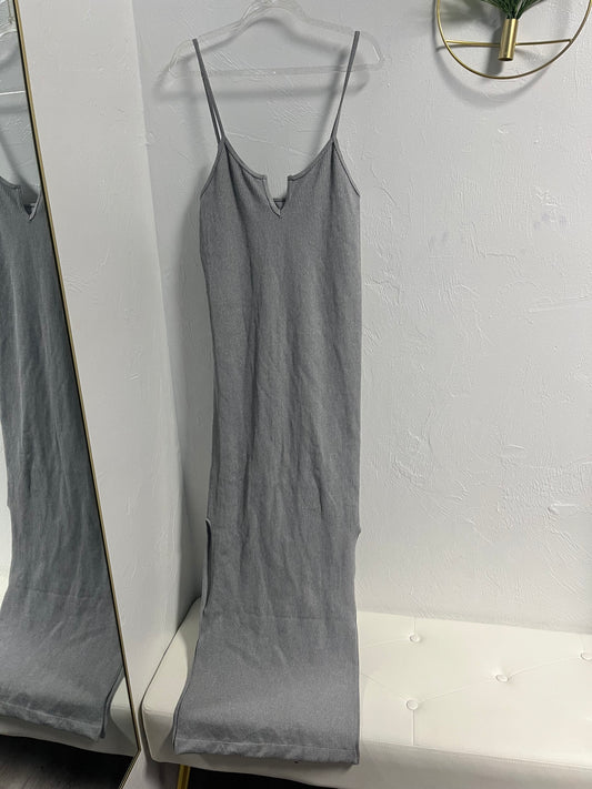 Ribbed 2 Slit Maxi Dress