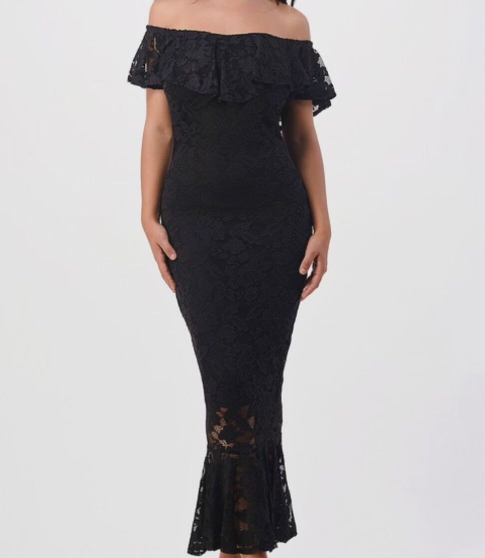 Senorita Lace Maxi Dress
